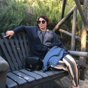 Meet your Posher, Angela